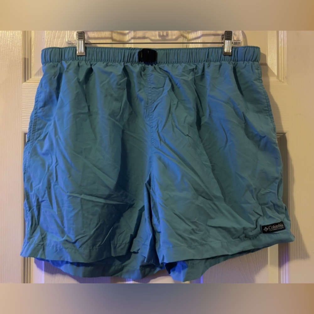Columbia xl blue shorts xl women’s
